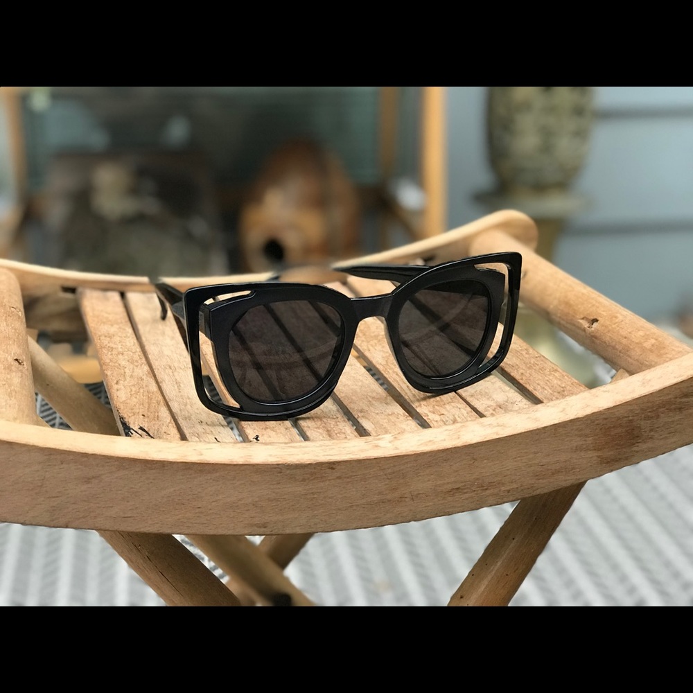 Black Fashion Sunglasses
